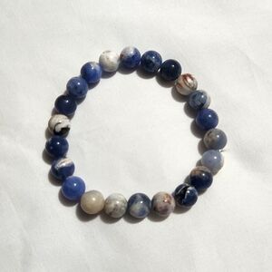 Sodalite healing crystal bracelet